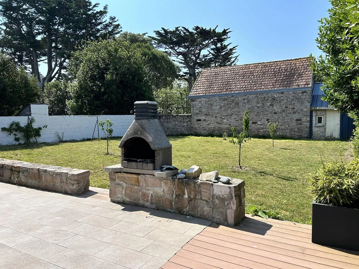 Maison Lumineuse, Entierement Renovee, A Quelques Pas De La Plage Et Des Commerces. Erquy Villa